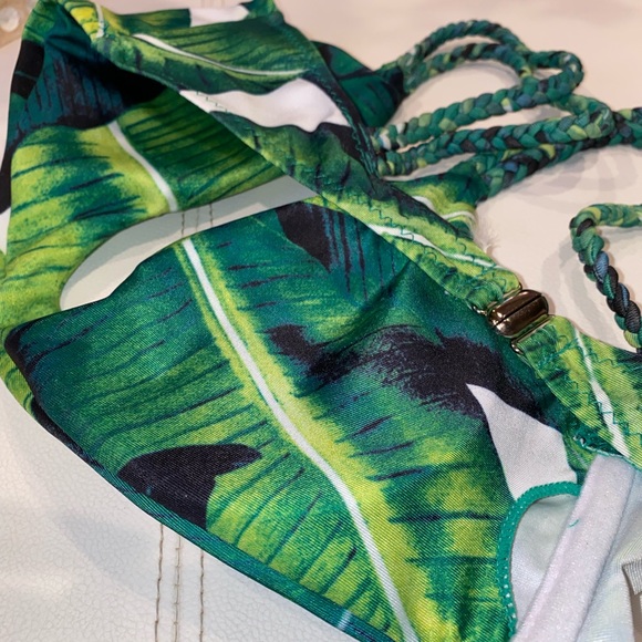 Zaful leaf print bikini top - Picture 8 of 8
